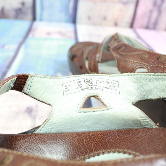 Ariat Leather Ankle Strap Wedge Sandal Size 8.5 - Picture 8 of 9